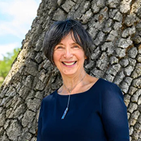 Catherine-Martineau-InMenlo-06-02-2022_email resize.png