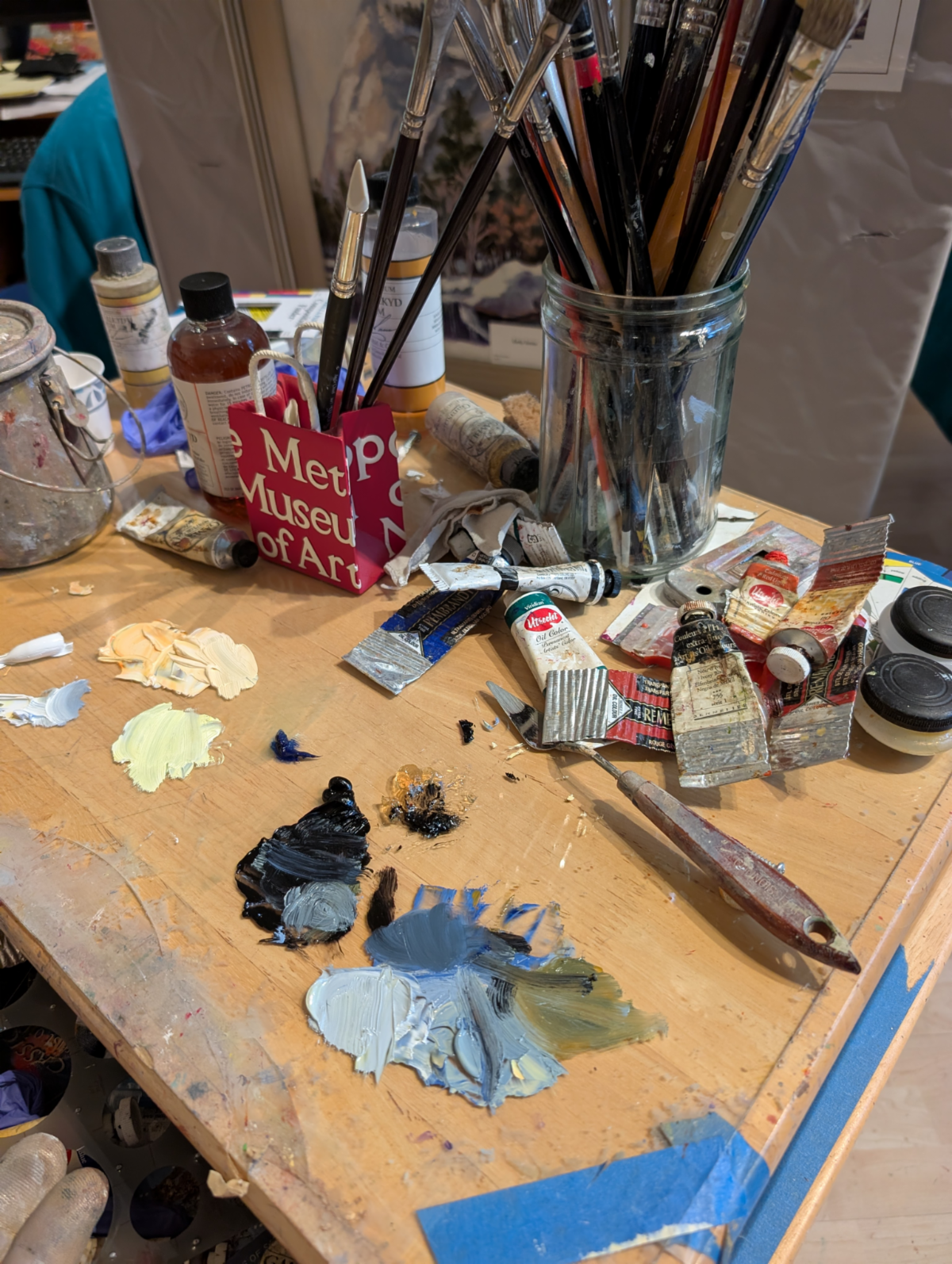 Tip for artists lights and darks small