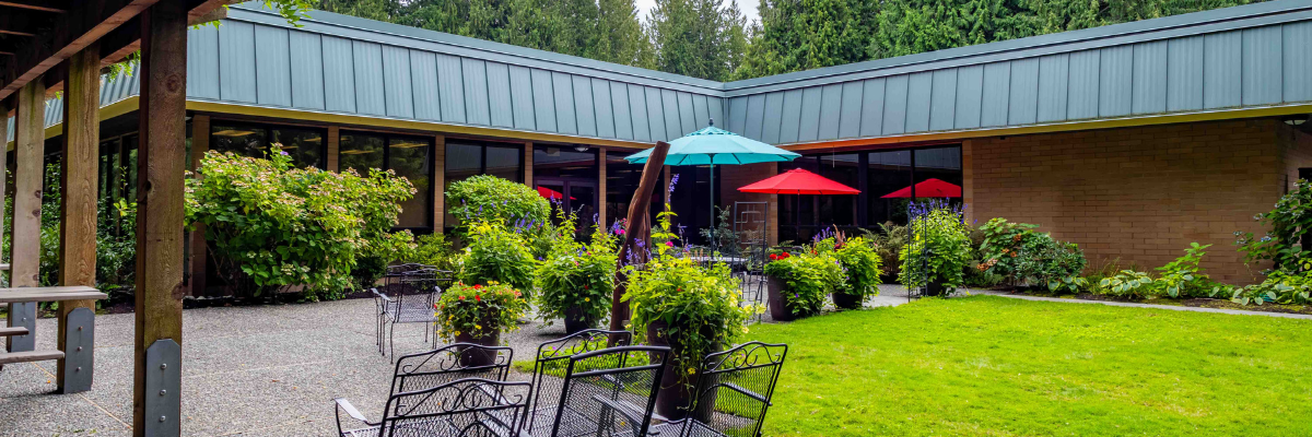Exterior of North Bellevue Community Center on a sunny day