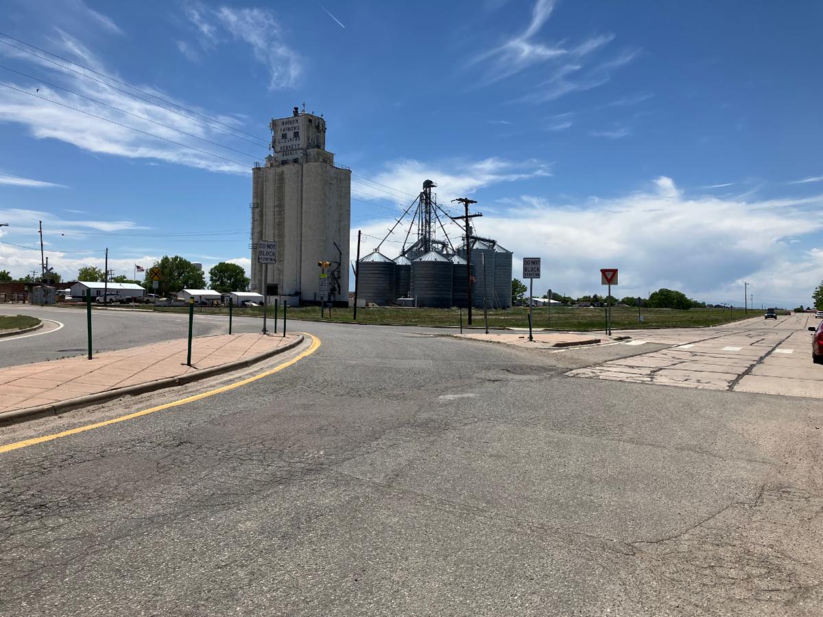Palmer Avenue Intersection Railroad Crossing
