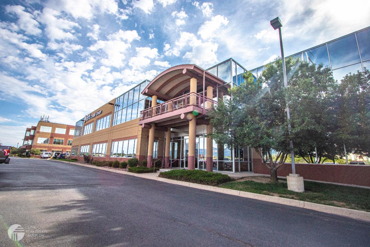 7250 Campus_1.jpg