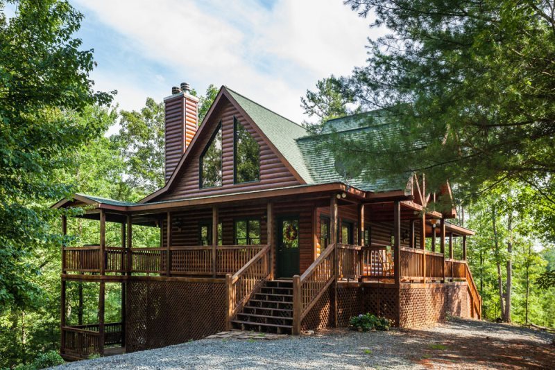 Spring Is Here Book Your Cabin Today