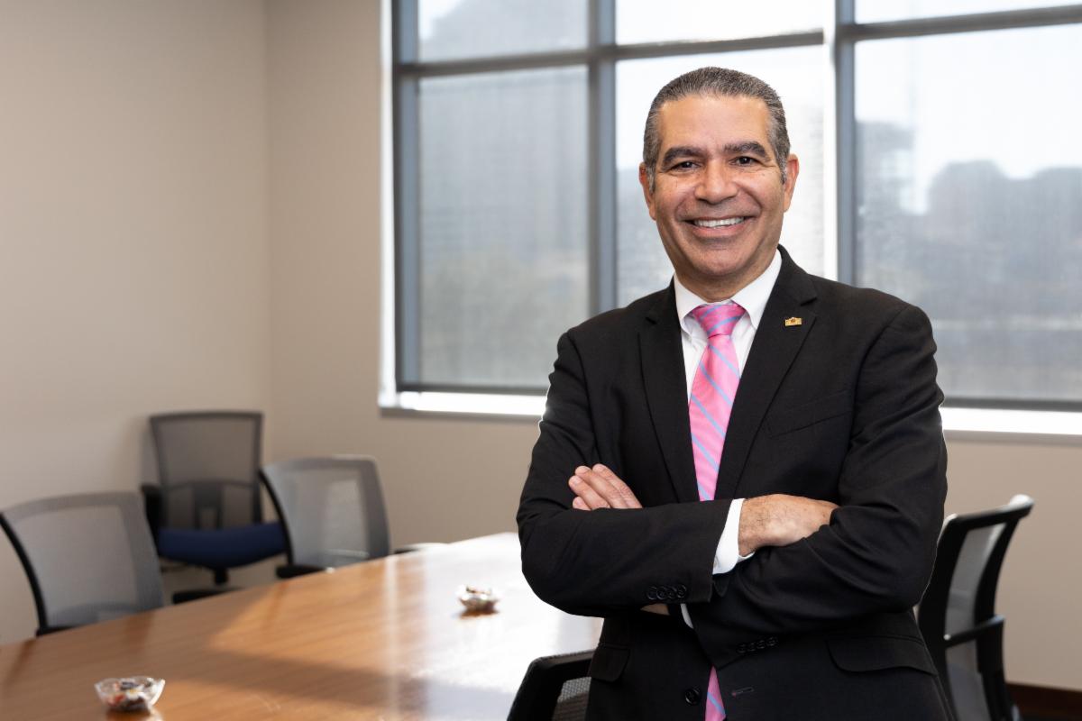 Dr. Jaime Aquino