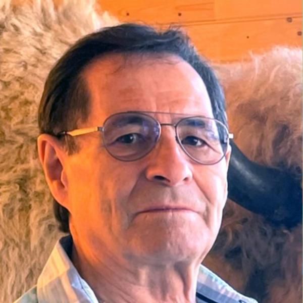 Host of the True Canadians Podcast, David Wylynko speaks with Juanita Marois, CEO of Métis Crossing