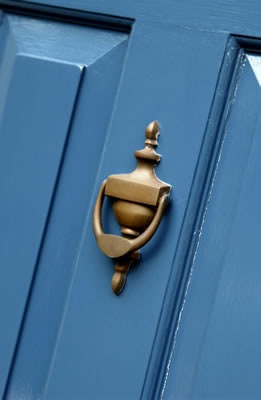 blue-doorknocker.jpg