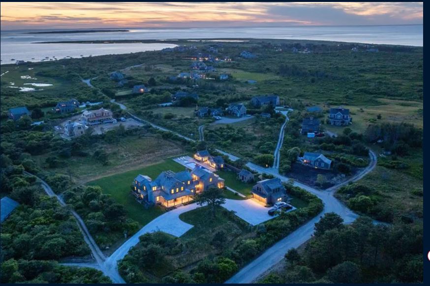 36 Warrens Landing Road