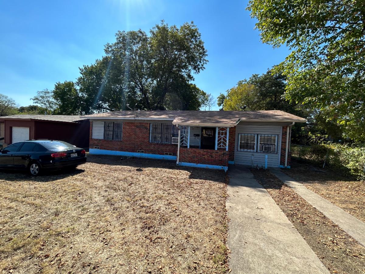 🏠 Fix and Flip Cedar Crest 🏠