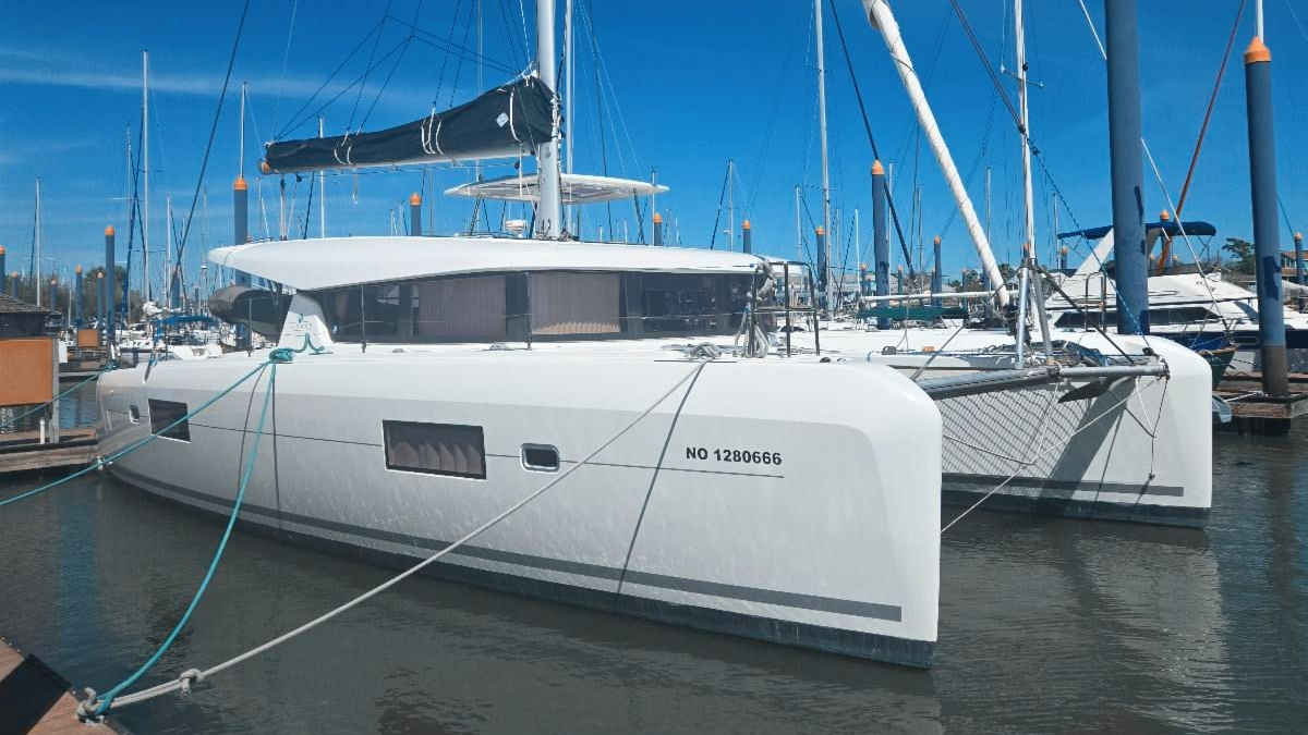 Set Sail: Latest Listings & Big Savings!