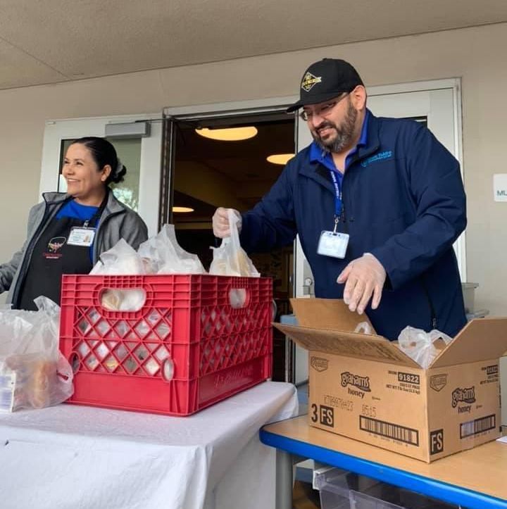 San Ysidro student meal service