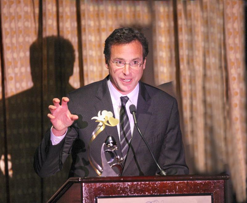 BOB SHARES ABOUT HIS PERSONAL GRIEF AS HE ACCEPTS HIS GRIEFHAVEN AWARD