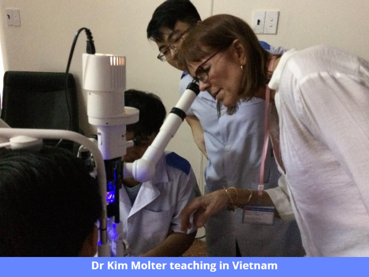 Teaching slit lamp.JPG