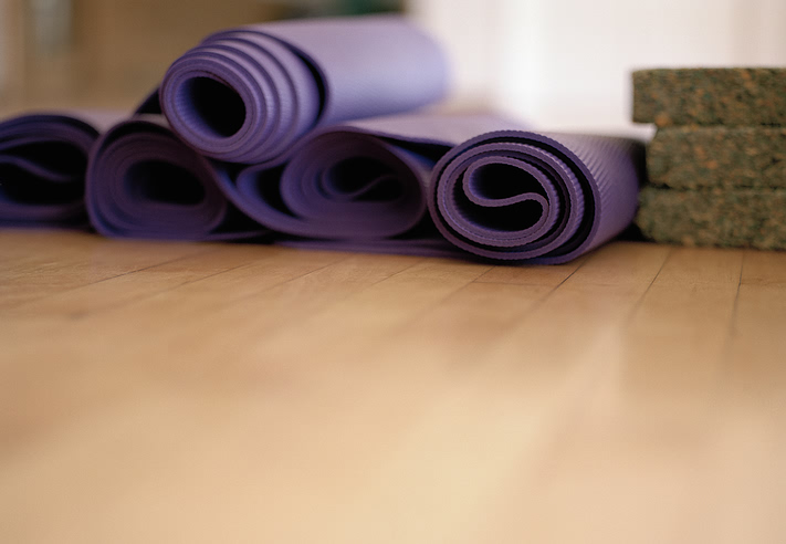 purple_yoga_mats.jpg