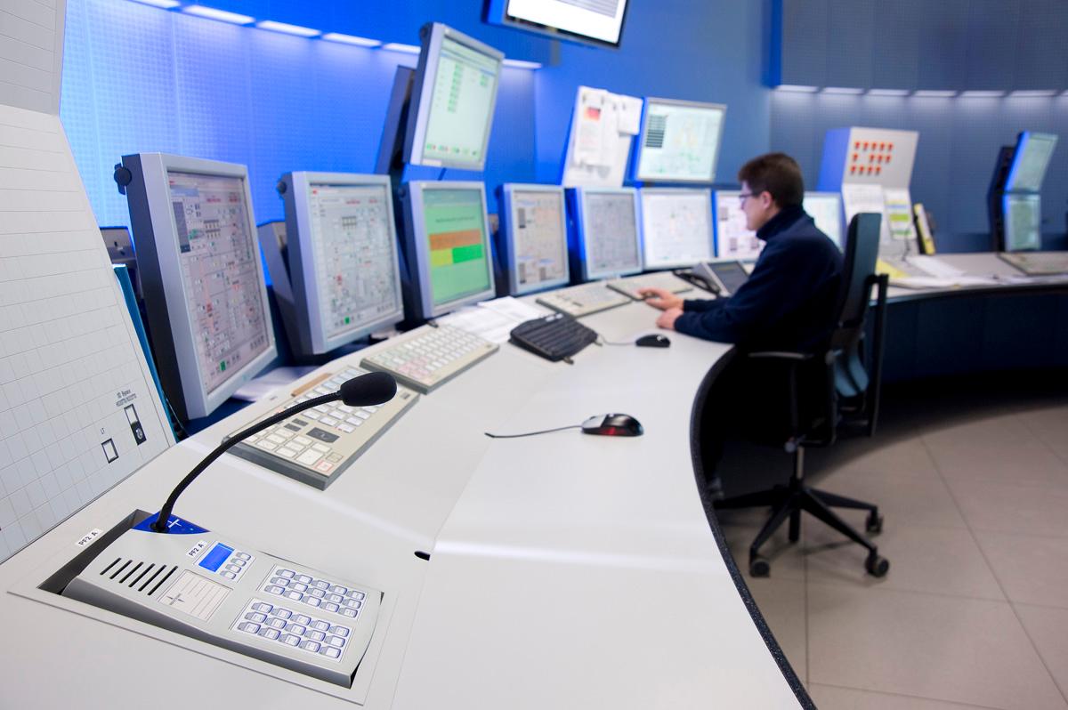 Communication Simplified with the INTRON-X