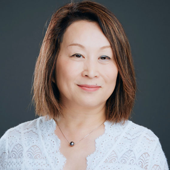 image of lily bi
