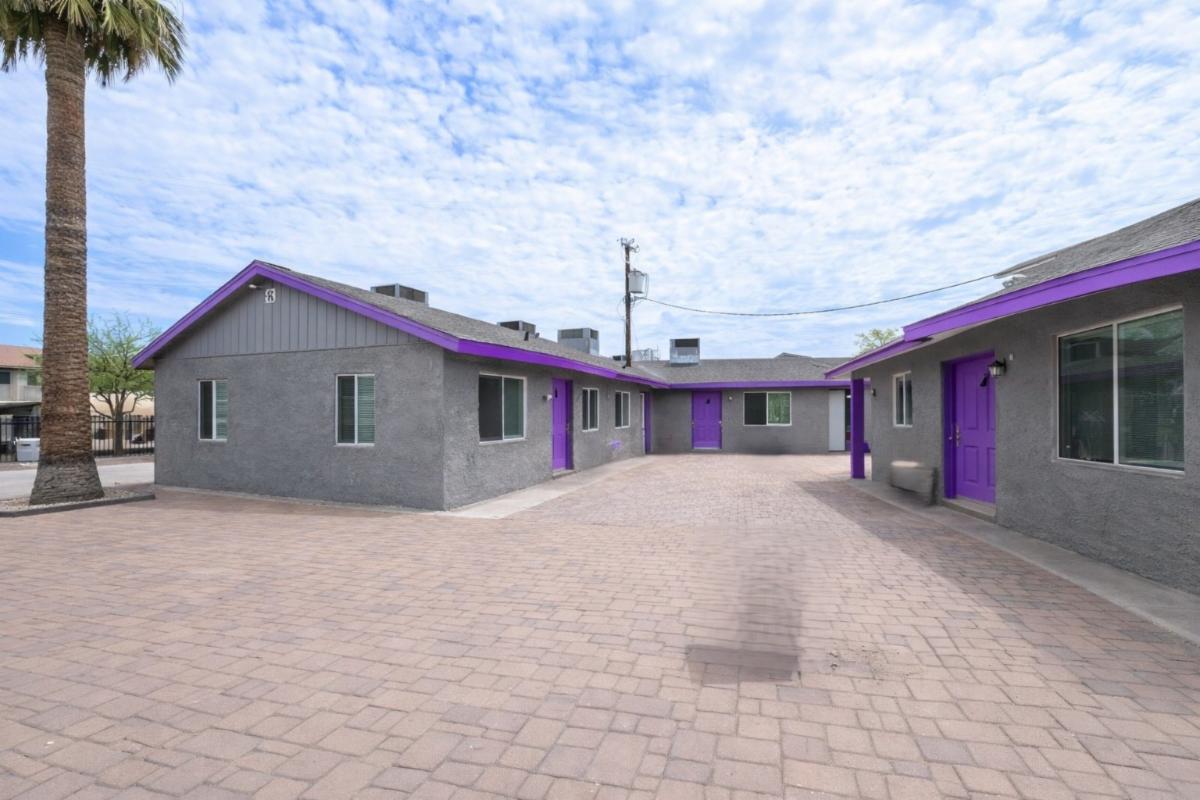 Courtyard at 8939 N 8th Street, Phoenix, Arizona