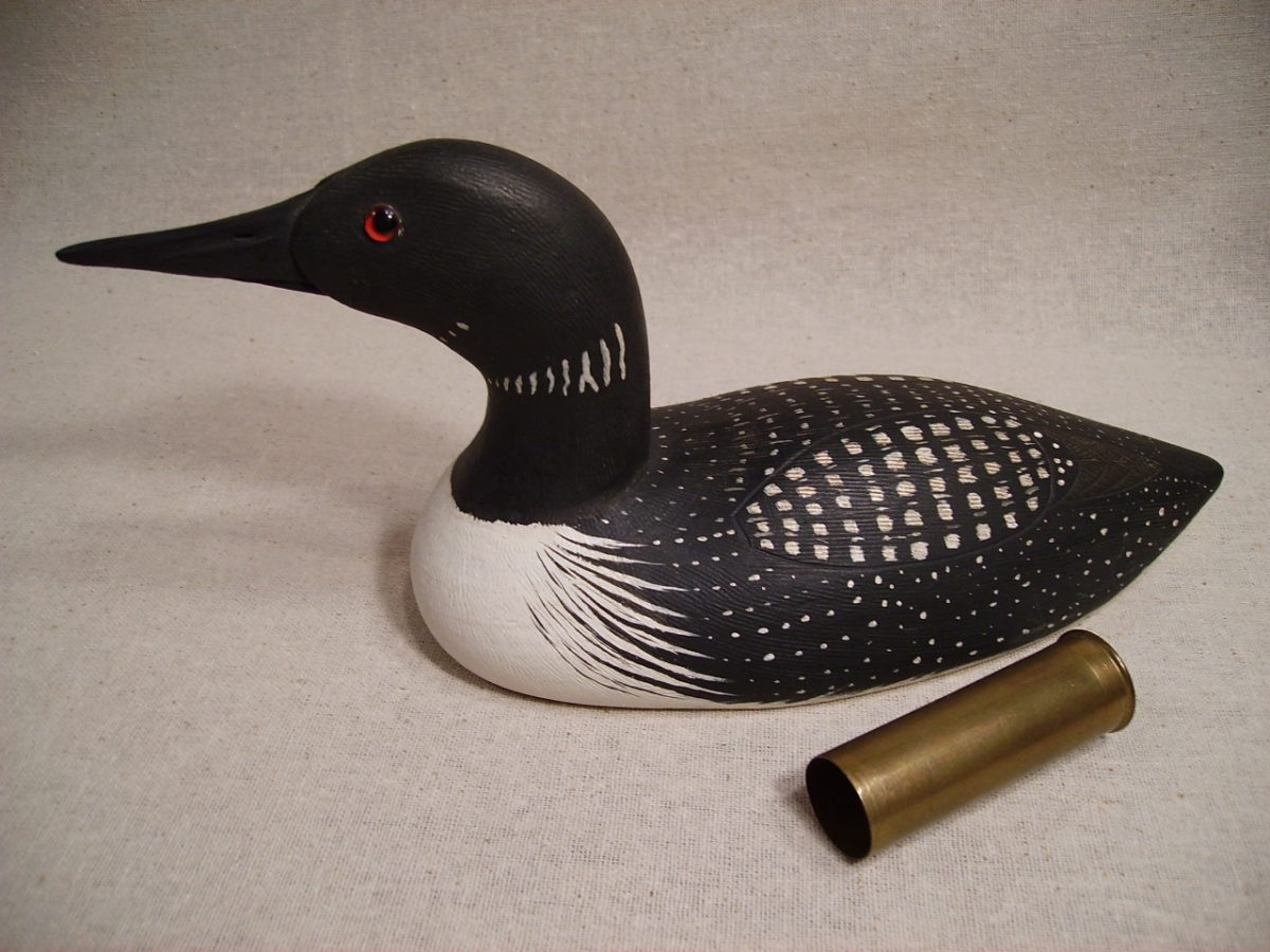Joe Anderlik loon decoy.jpg