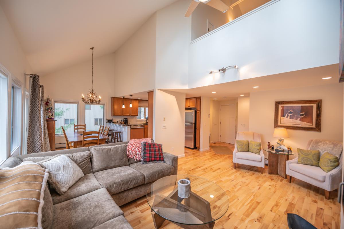 Mount Snow Real Estate and Southern VT Real Estate Deals