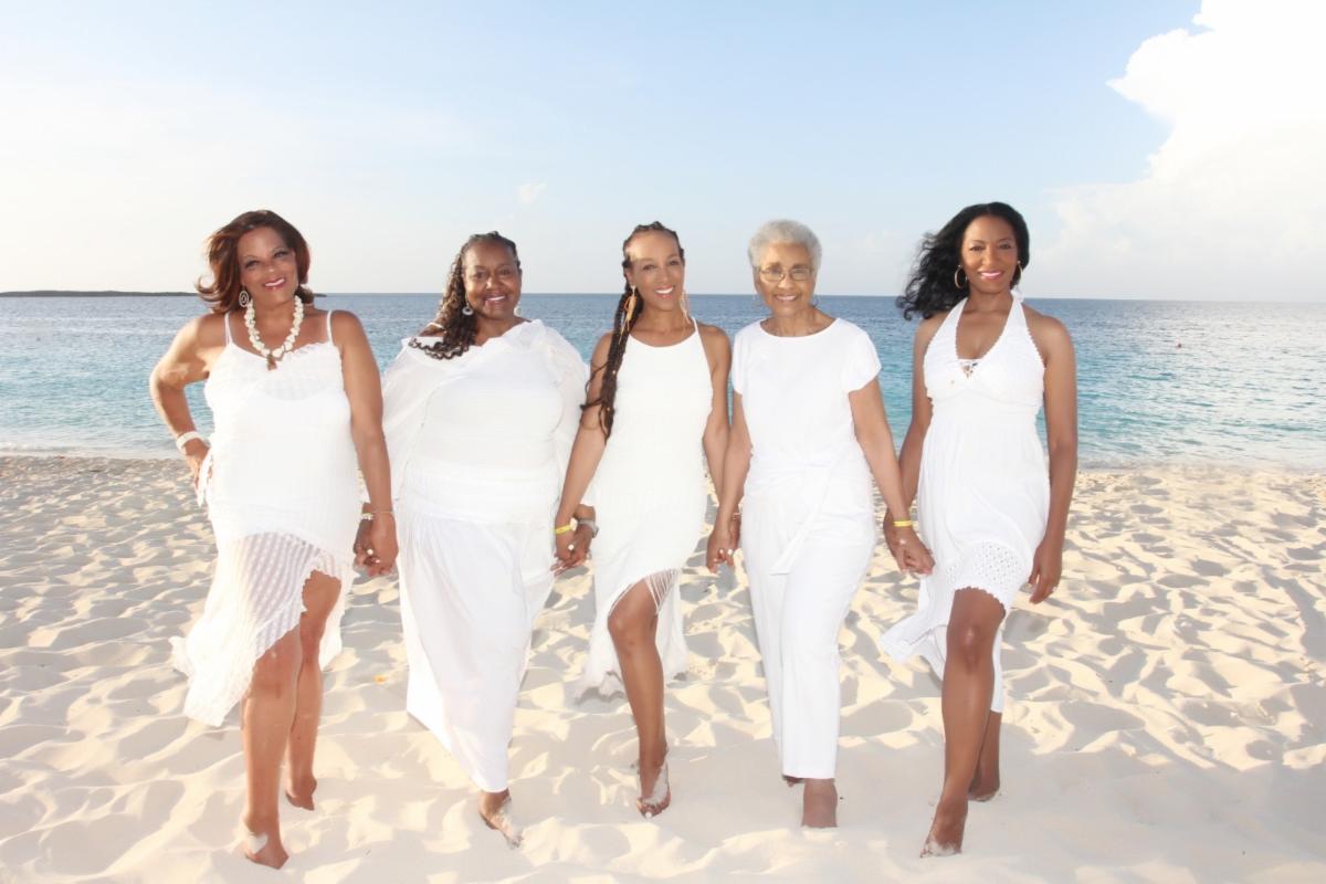 Bahamas Beach Photoshoot for Shaun's Birthday