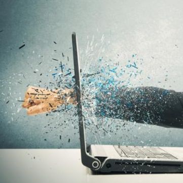 andry_at_laptop.jpg