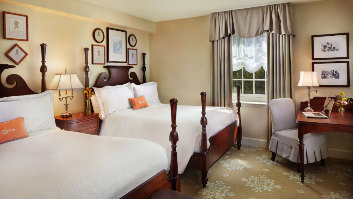 185 King and Double Queen Suites For Sale 399 Per Room plus Shipping