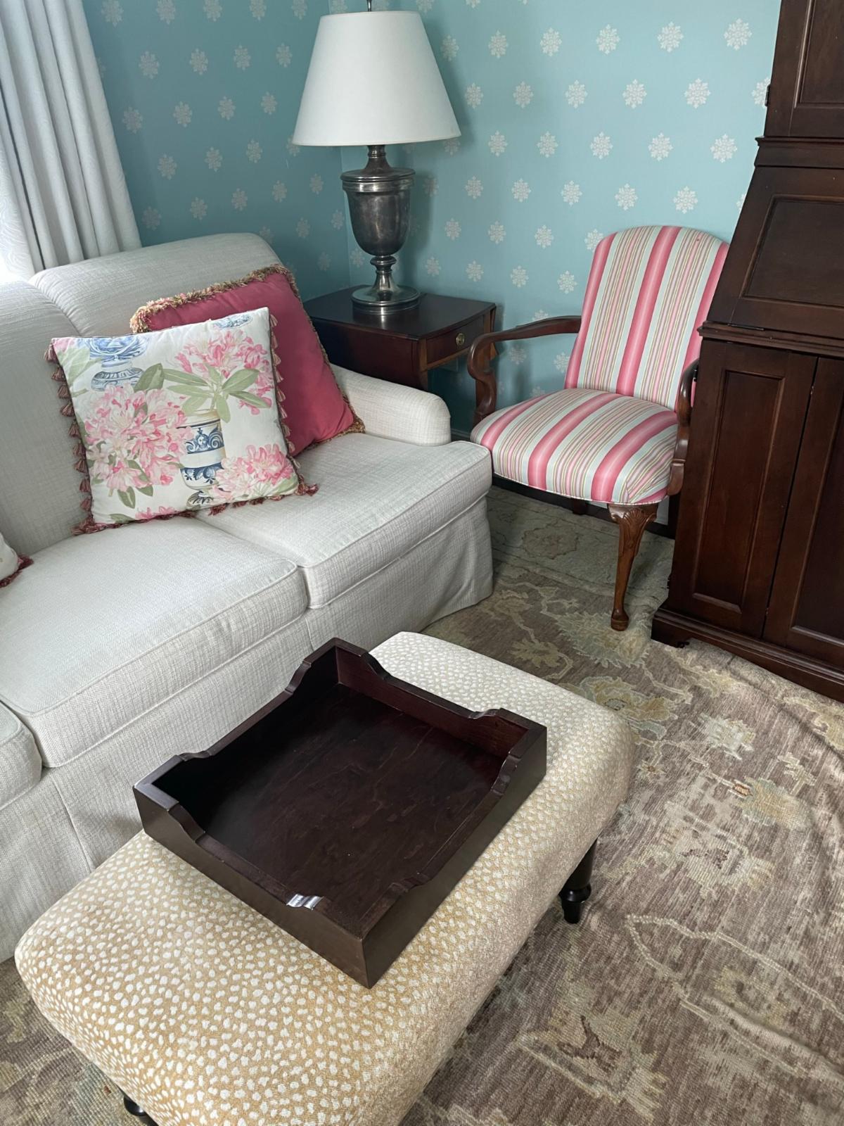 185 King and Double Queen Suites For Sale 399 Per Room plus Shipping