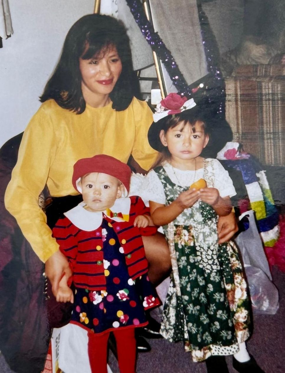 Luz Beazer and Daughters
