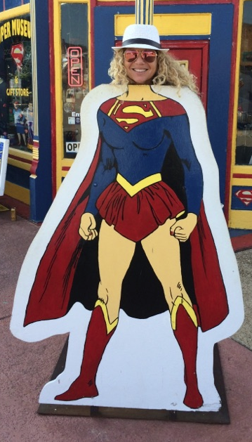 Super Suz 2 photo
