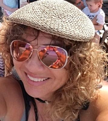 Suz photo