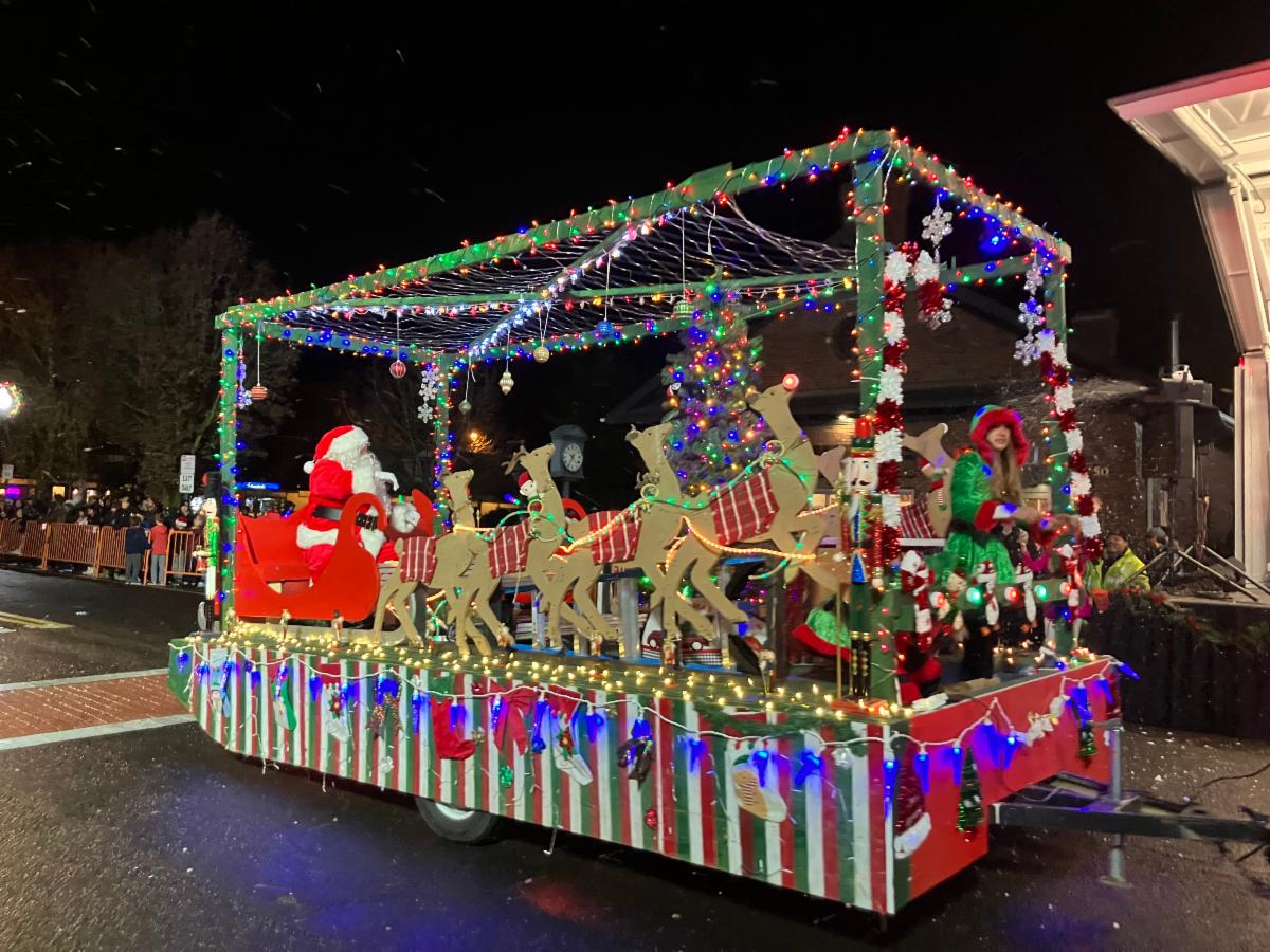 Holiday Parade 2022