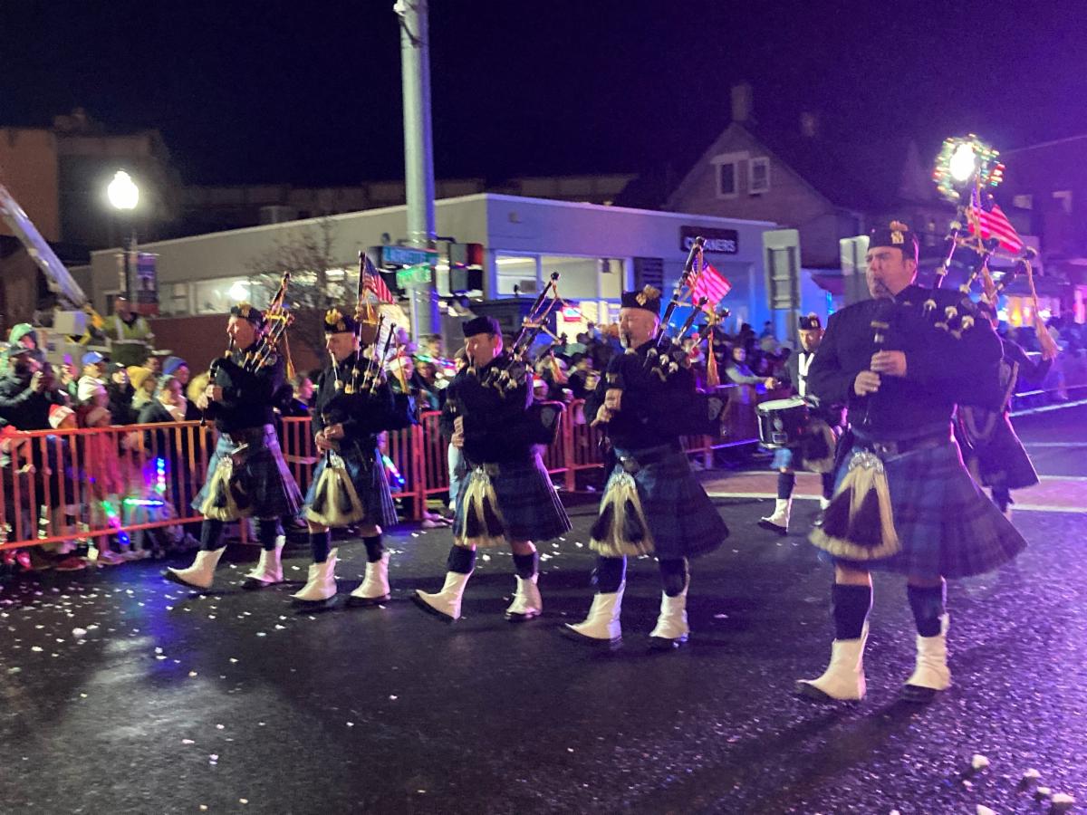 Holiday Parade 2022 holiday-parade-2022