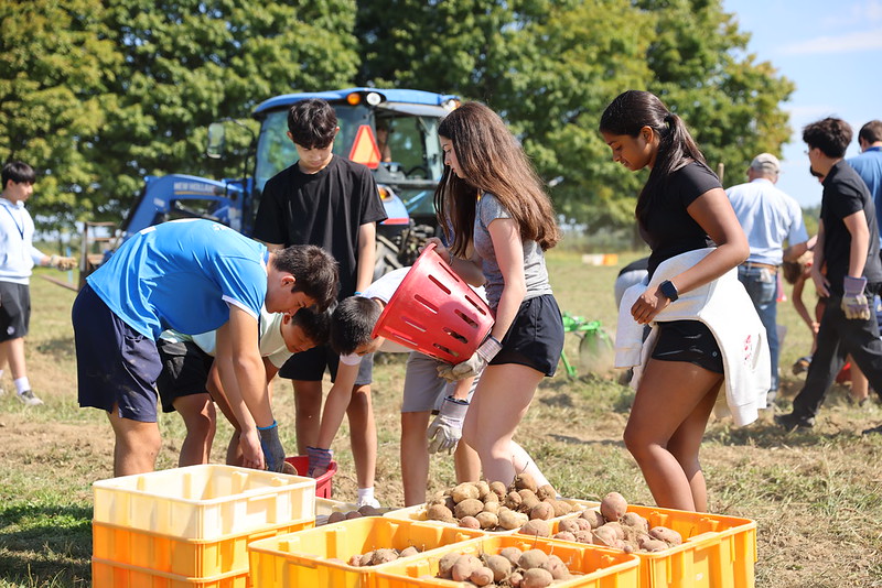 Hotchkiss Preps at Fairfield Farm