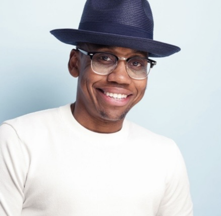 Johnell headshot