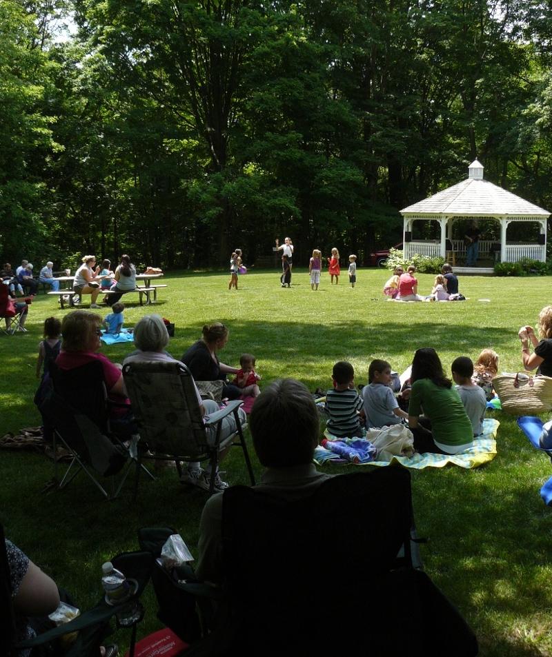 Robin Hill Lunchtime Concert