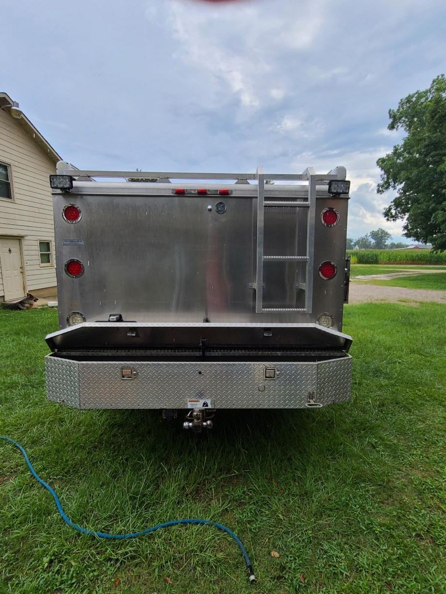 For Sale Practically New Chassis Mount Dog Truck Great for Amateurs