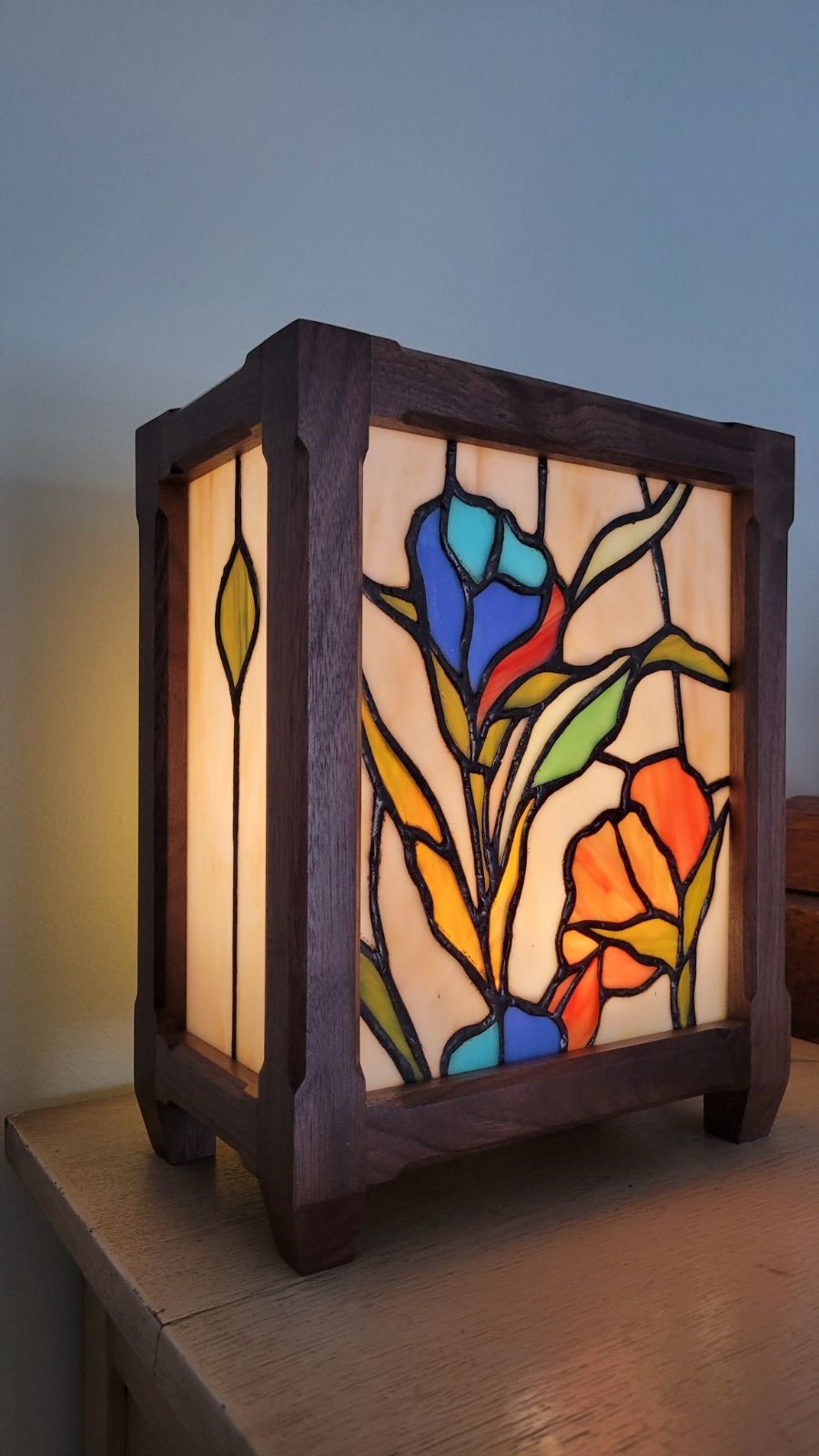 stained glass lamp