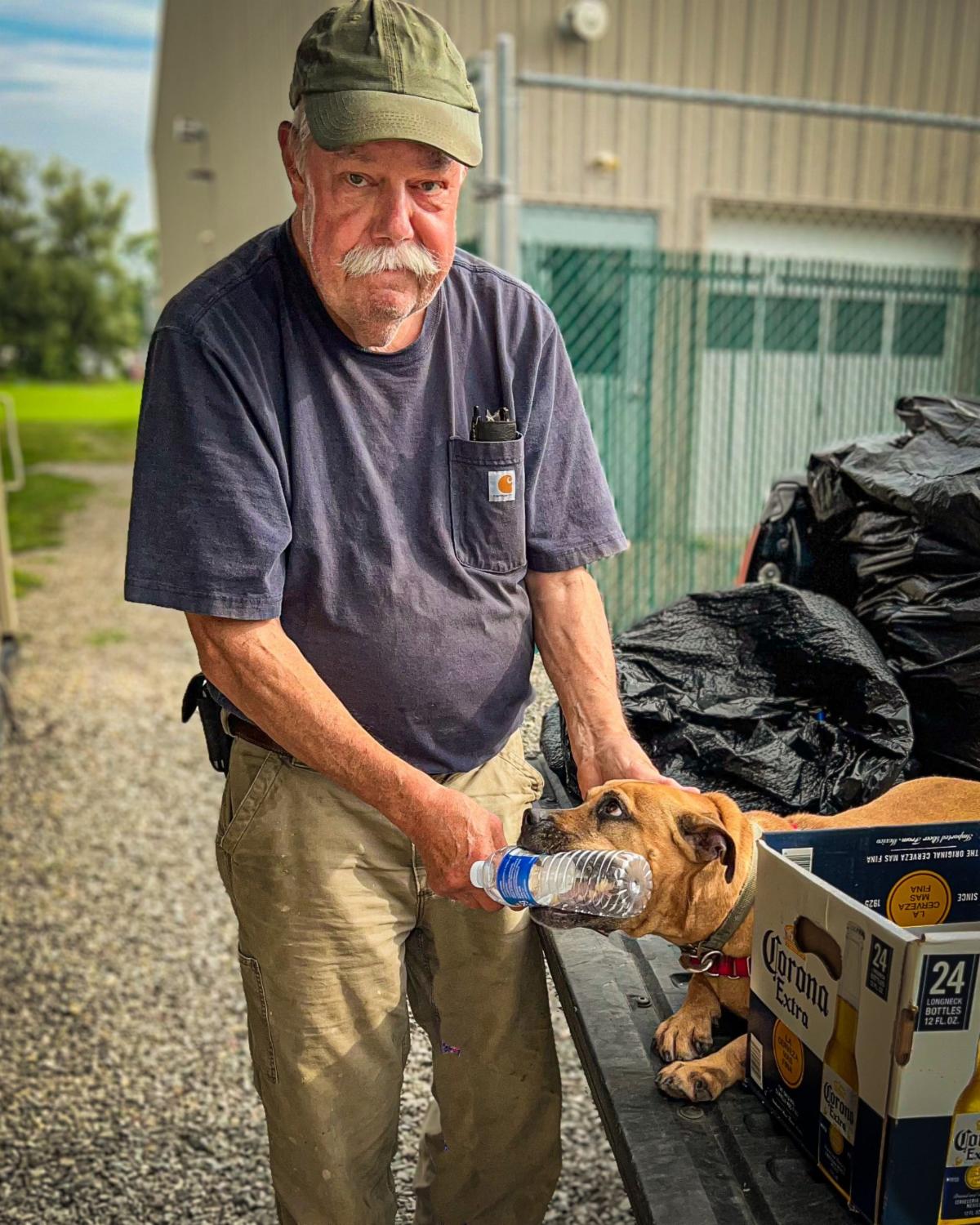 Volunteer John and Caroline
