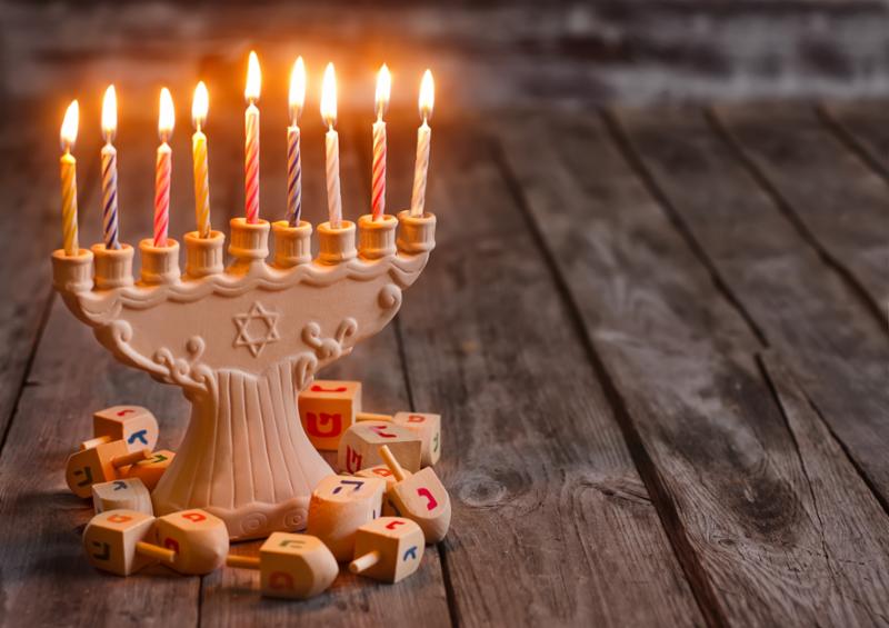 hanukkah_background.jpg