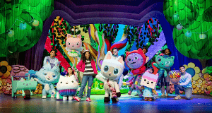 [Gabby's Dollhouse Live!]