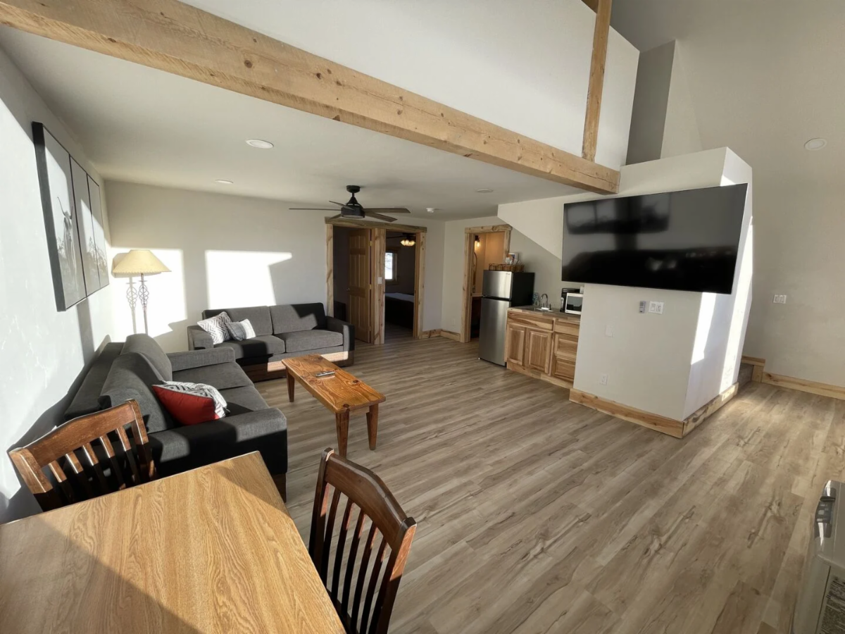 Limited Stay + Dine Offer!