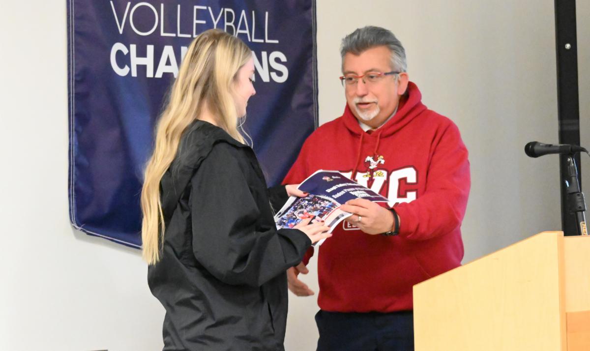 President Villa awarding one of the players