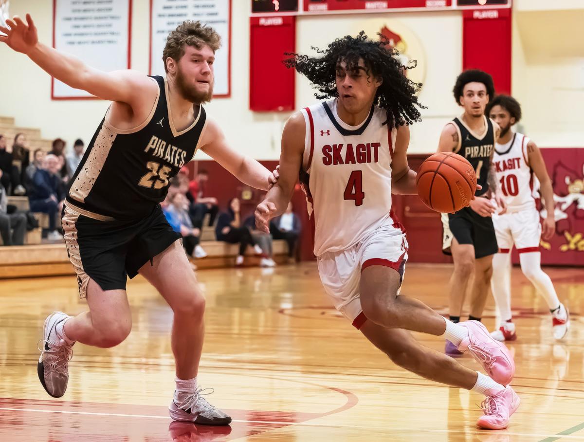 SVC Mens's basketball