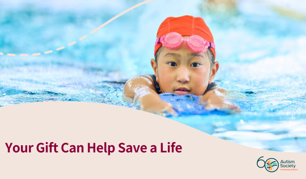 A young girl in a swimming pool wearing goggles.