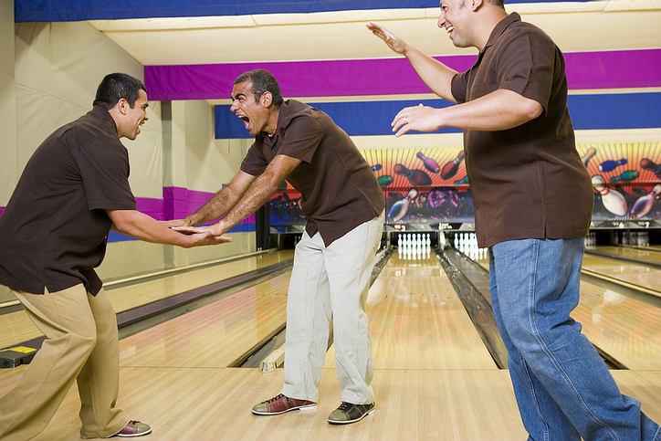 bowling_team.jpg