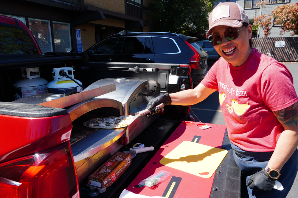 Chicks and Love Pizza