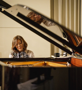 Berkeley Chamber Performances presents Dancing with Ravel Pianist Gwendolyn Mok