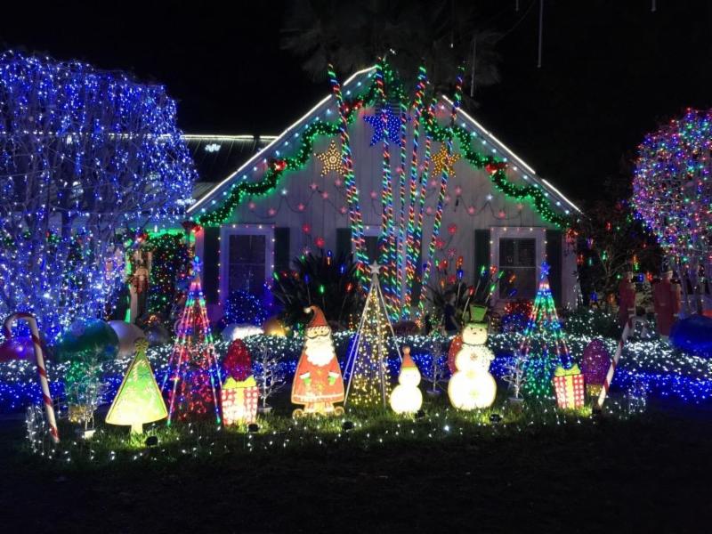 Christmas Caroling, Holiday Lights and much more! Check Out What's