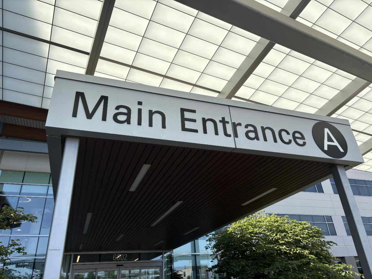 New signage has been added to entrances at the Munroe-Meyer Institute.