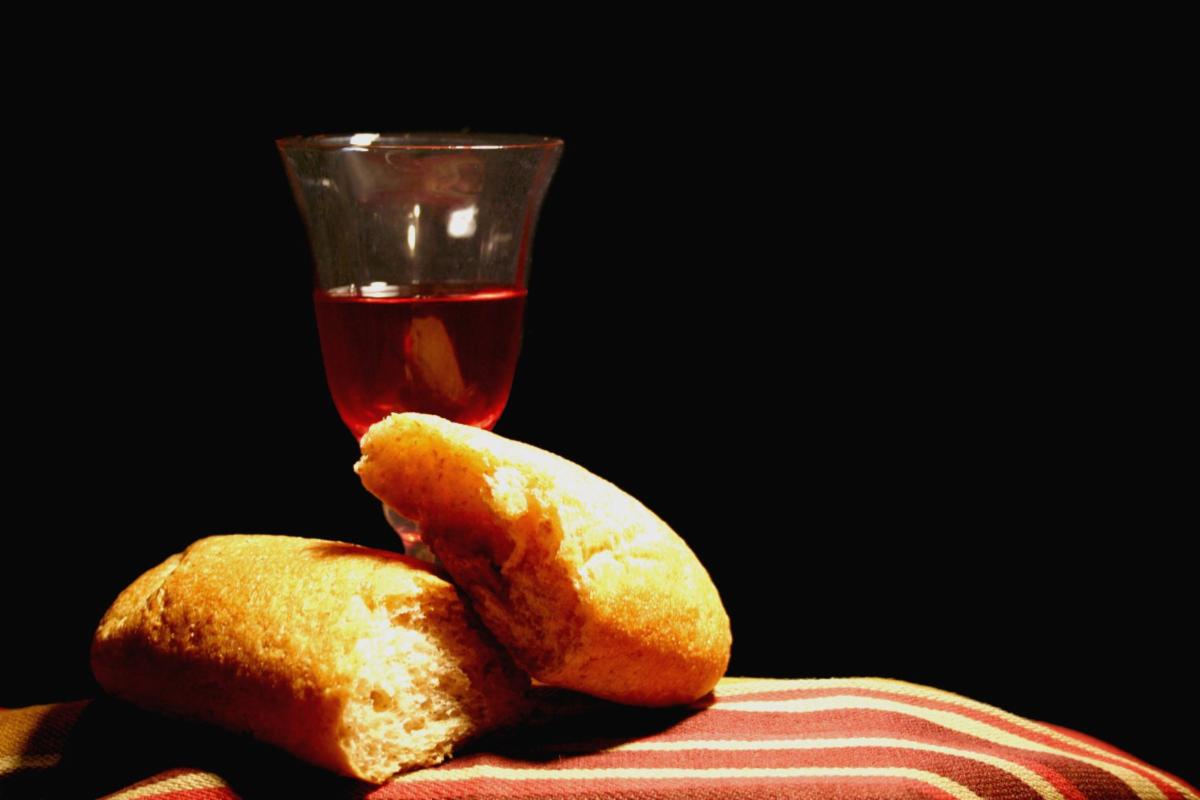 communion-1328820.jpg