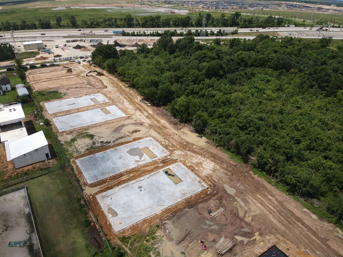 Construction Underway: Multiple 5K SF Freestanding Warehouses With ...