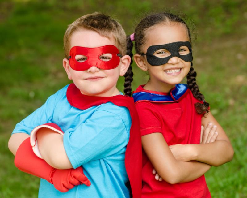 two_kids_superheros.jpg
